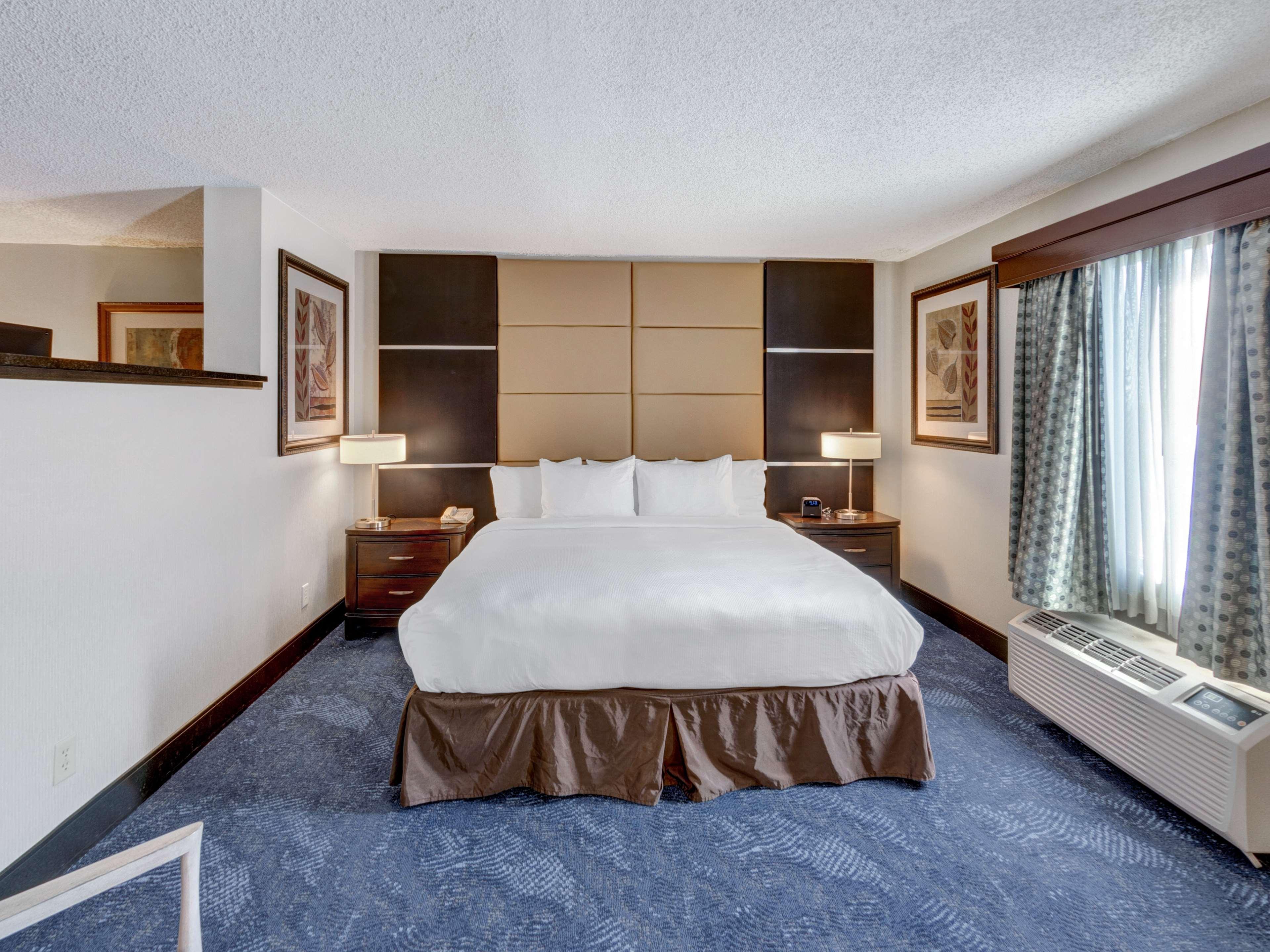 Doubletree By Hilton Wichita Airport Hotel Luaran gambar
