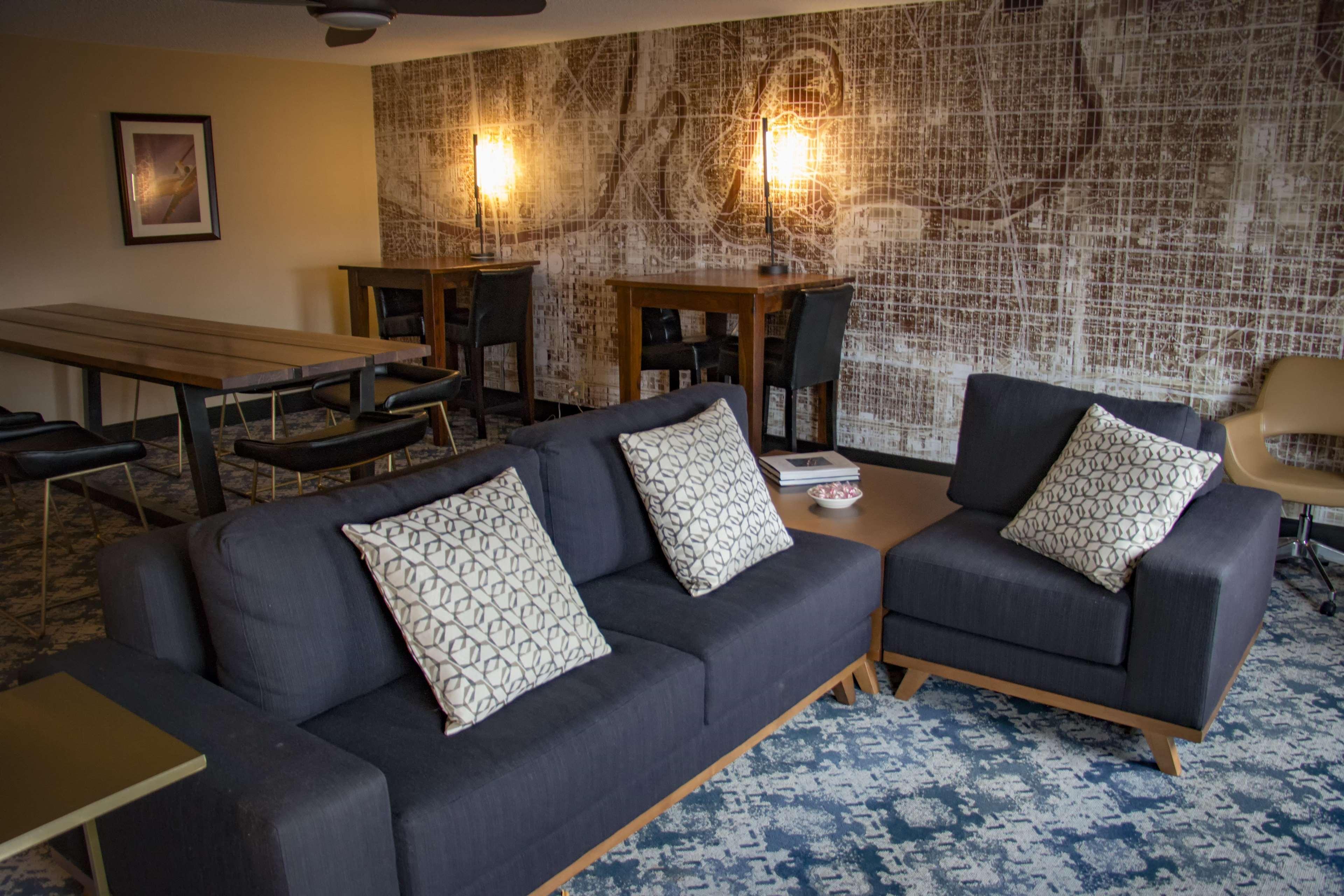 Doubletree By Hilton Wichita Airport Hotel Luaran gambar