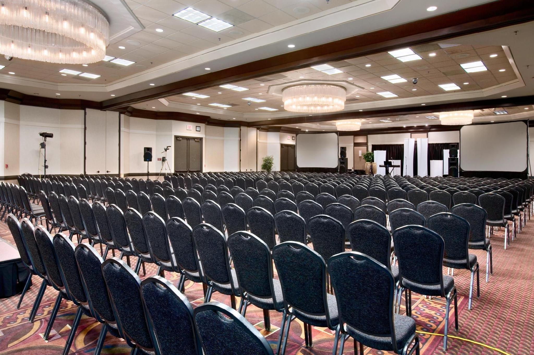 Doubletree By Hilton Wichita Airport Hotel Perniagaan gambar