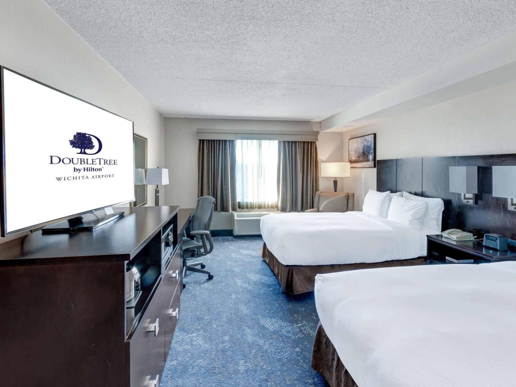 Doubletree By Hilton Wichita Airport Hotel Luaran gambar