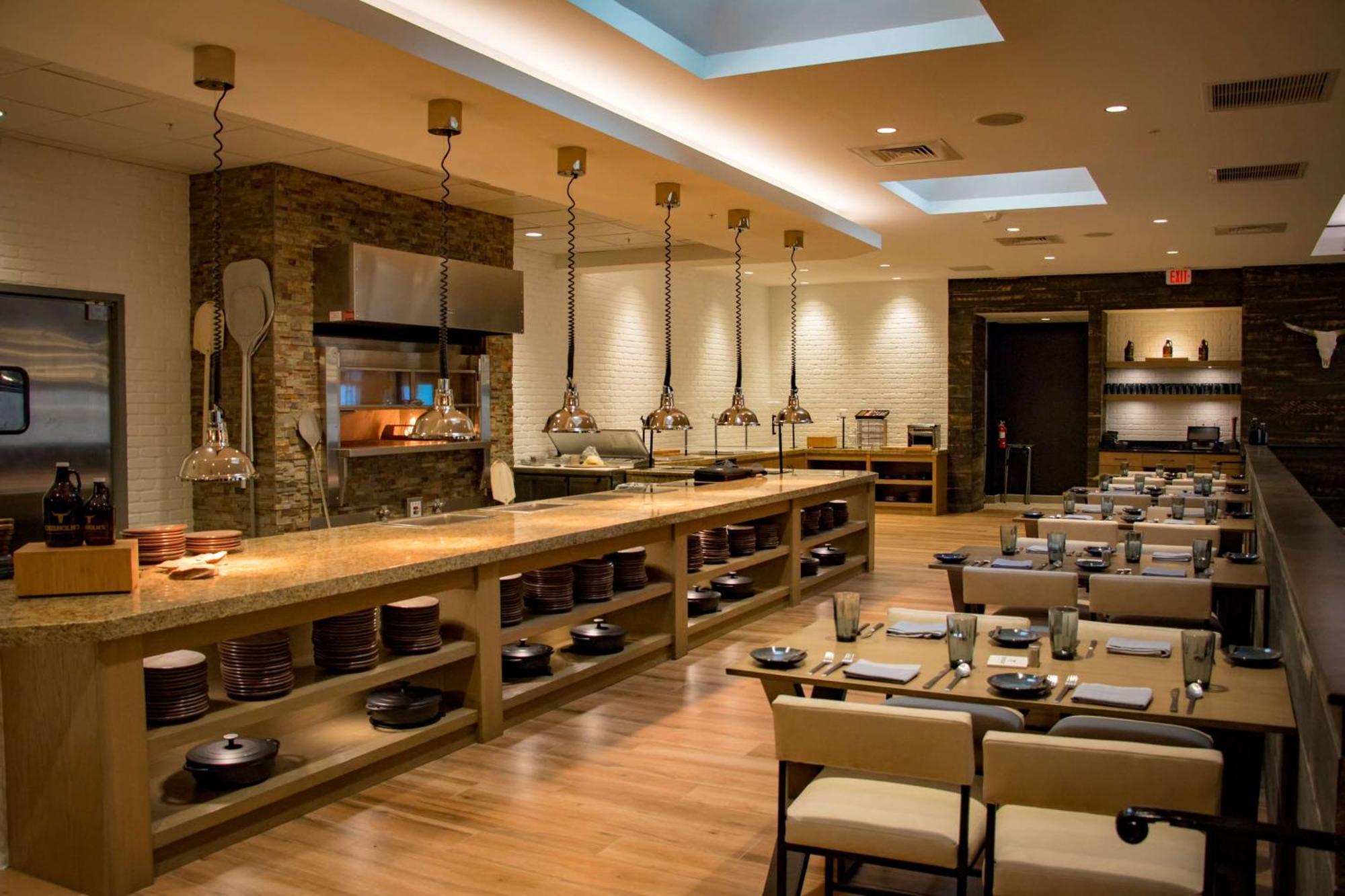 Doubletree By Hilton Wichita Airport Hotel Luaran gambar